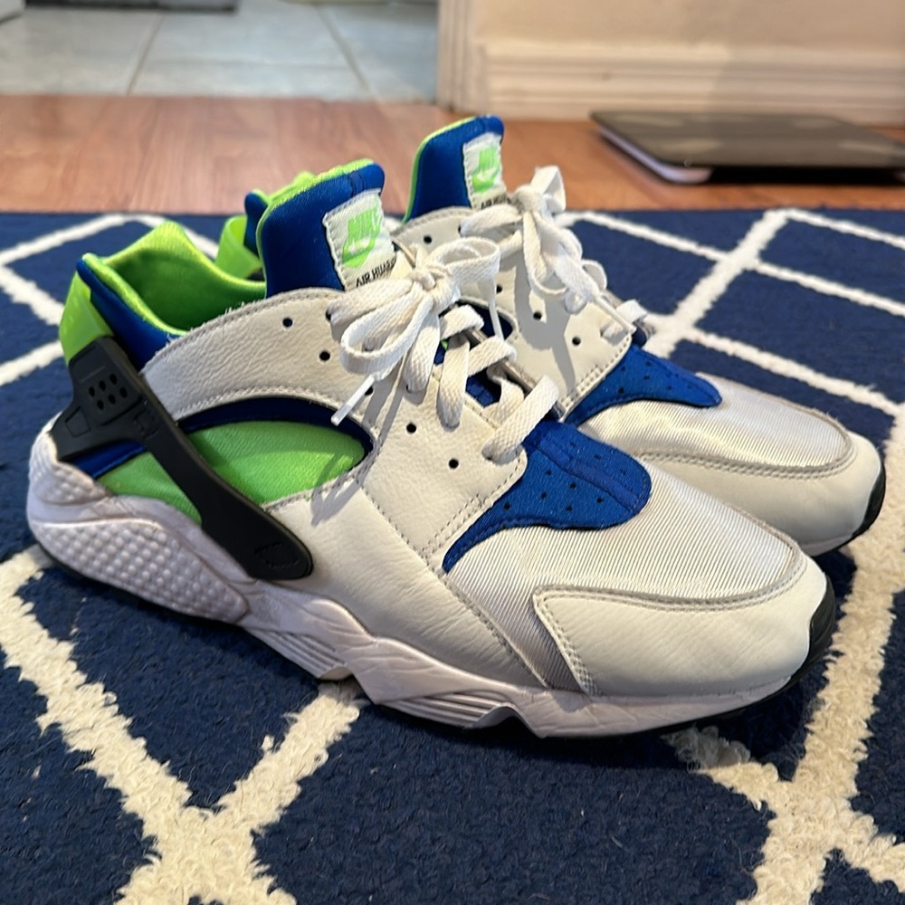 Nike Huarache - Picture 3 of 6